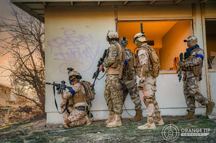 Milsim airsoft players