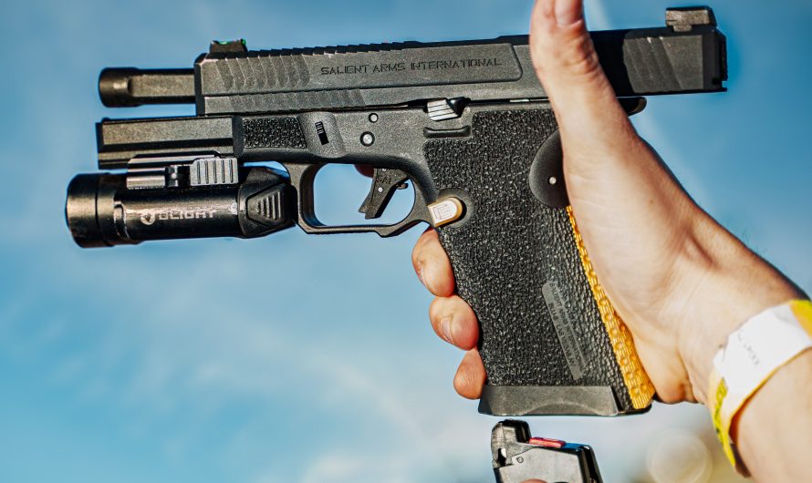 Best Gas Airsoft Pistols [2023]: Green Gas and CO2